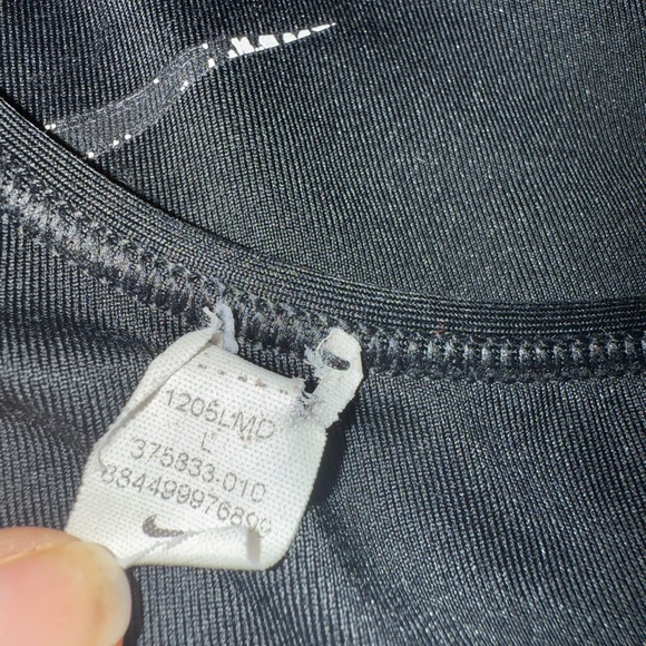 Nike Dri-Fit Black Sports Bra - Picture 3 of 4